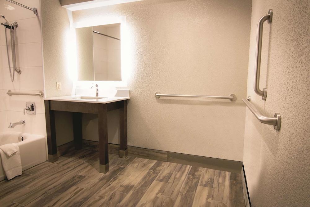 Hotel La Quinta By Wyndham Anchorage Airport Zewnętrze zdjęcie