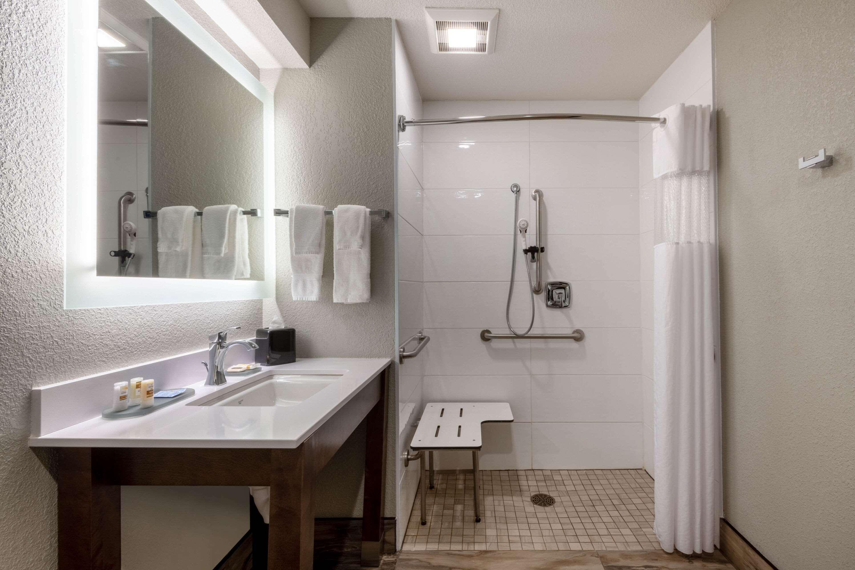 Hotel La Quinta By Wyndham Anchorage Airport Zewnętrze zdjęcie